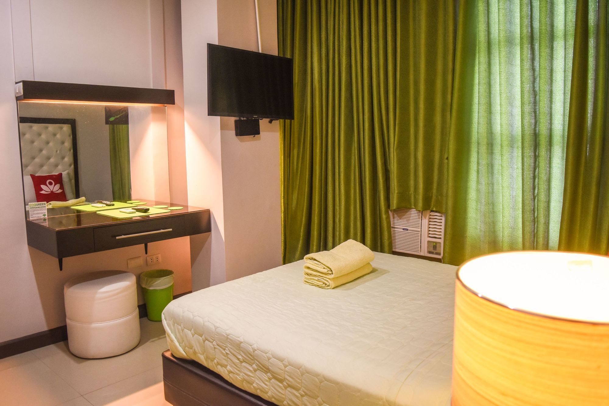 Zen Rooms Pryce Business Park Davao City Kültér fotó